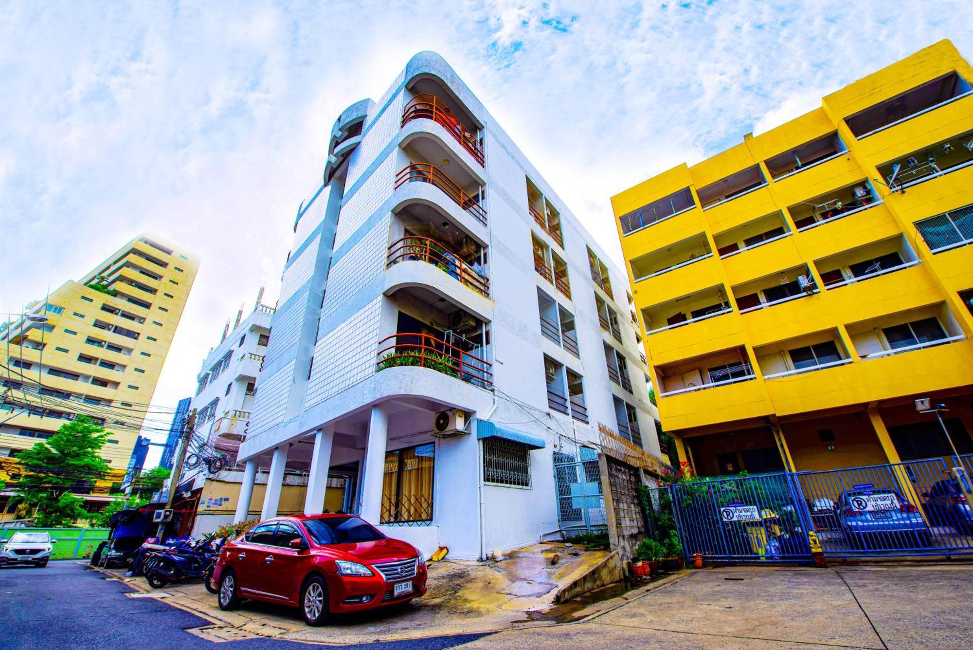 Bt Fifty Hotel Bangkok Eksteriør billede